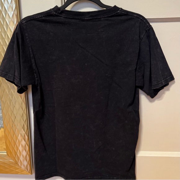 Vintage style Def Leppard graphic tee - Women’s size XS. - Picture 4 of 5